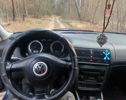 Синій Фольксваген Гольф, об'ємом двигуна 2 л та пробігом 311 тис. км за 4950 $, фото 5 на Automoto.ua