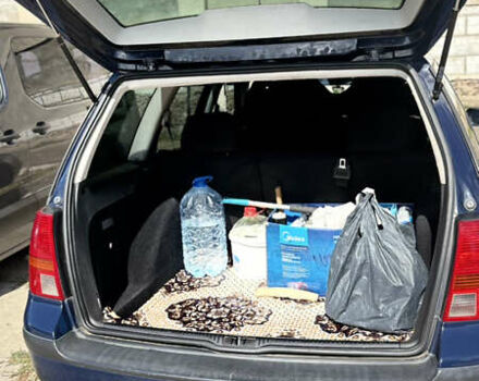 Синий Фольксваген Гольф, объемом двигателя 1.39 л и пробегом 248 тыс. км за 5150 $, фото 13 на Automoto.ua