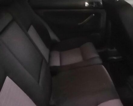 Синий Фольксваген Гольф, объемом двигателя 1.9 л и пробегом 291 тыс. км за 4800 $, фото 9 на Automoto.ua