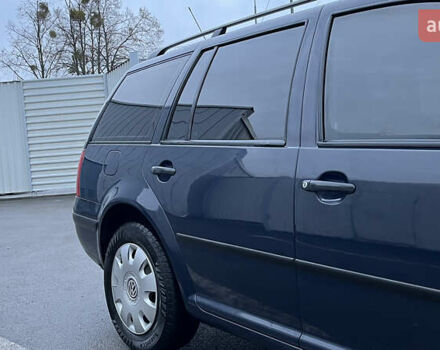 Синий Фольксваген Гольф, объемом двигателя 1.6 л и пробегом 310 тыс. км за 3600 $, фото 22 на Automoto.ua