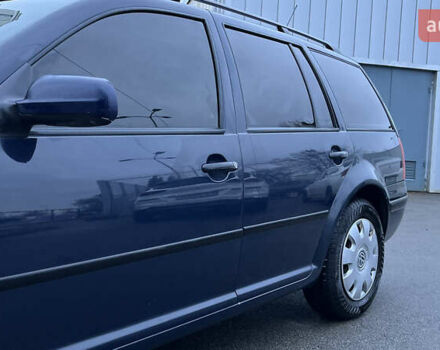 Синий Фольксваген Гольф, объемом двигателя 1.6 л и пробегом 310 тыс. км за 3600 $, фото 49 на Automoto.ua