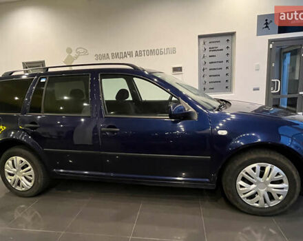 Синий Фольксваген Гольф, объемом двигателя 1.6 л и пробегом 245 тыс. км за 4100 $, фото 7 на Automoto.ua