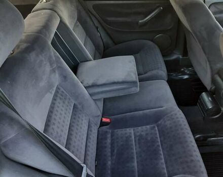 Синій Фольксваген Гольф, об'ємом двигуна 1.6 л та пробігом 305 тис. км за 4700 $, фото 5 на Automoto.ua