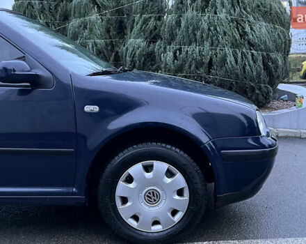 Синий Фольксваген Гольф, объемом двигателя 1.6 л и пробегом 310 тыс. км за 3600 $, фото 44 на Automoto.ua
