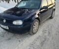 Синий Фольксваген Гольф, объемом двигателя 1.6 л и пробегом 240 тыс. км за 3950 $, фото 11 на Automoto.ua