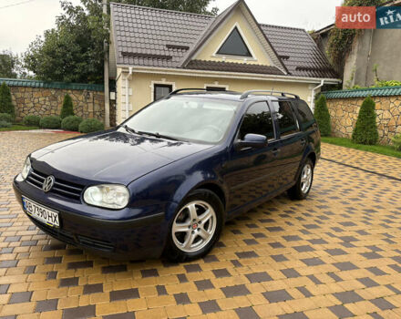 Синий Фольксваген Гольф, объемом двигателя 1.6 л и пробегом 232 тыс. км за 3800 $, фото 4 на Automoto.ua