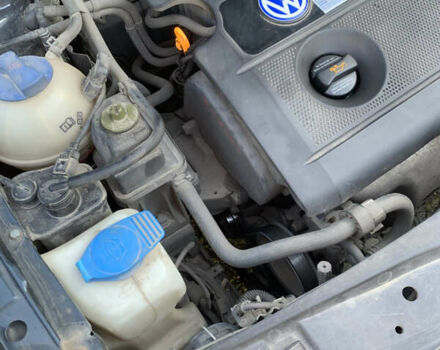 Фольксваген Гольф 2002 в Виннице на Automoto.ua Синий Фольксваген Гольф, объемом двигателя 1.6 л и пробегом 340 тыс. км за 4199 $, фото 25 на Automoto.ua