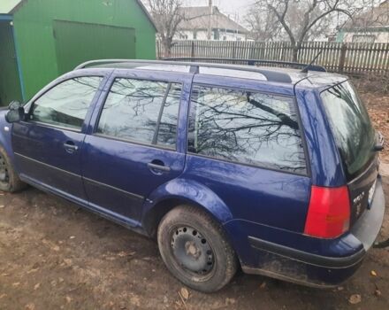 Синий Фольксваген Гольф, объемом двигателя 1.6 л и пробегом 215 тыс. км за 4000 $, фото 2 на Automoto.ua