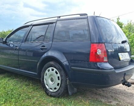 Синий Фольксваген Гольф, объемом двигателя 1.6 л и пробегом 307 тыс. км за 4600 $, фото 4 на Automoto.ua