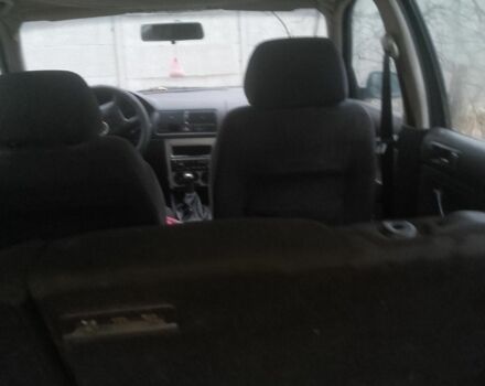 Синий Фольксваген Гольф, объемом двигателя 2 л и пробегом 356 тыс. км за 1900 $, фото 5 на Automoto.ua