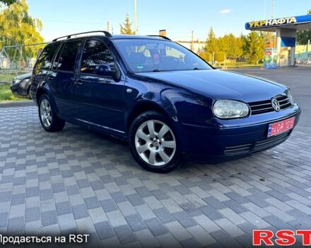 Синий Фольксваген Гольф, объемом двигателя 1.6 л и пробегом 260 тыс. км за 4700 $, фото 2 на Automoto.ua