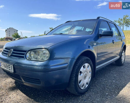 Синий Фольксваген Гольф, объемом двигателя 1.6 л и пробегом 275 тыс. км за 4799 $, фото 1 на Automoto.ua
