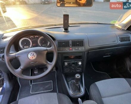 Синий Фольксваген Гольф, объемом двигателя 1.4 л и пробегом 226 тыс. км за 4200 $, фото 8 на Automoto.ua