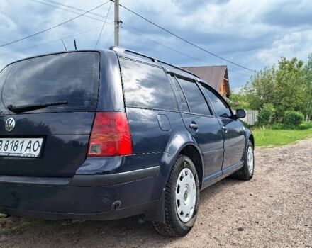 Синий Фольксваген Гольф, объемом двигателя 1.6 л и пробегом 307 тыс. км за 4600 $, фото 3 на Automoto.ua