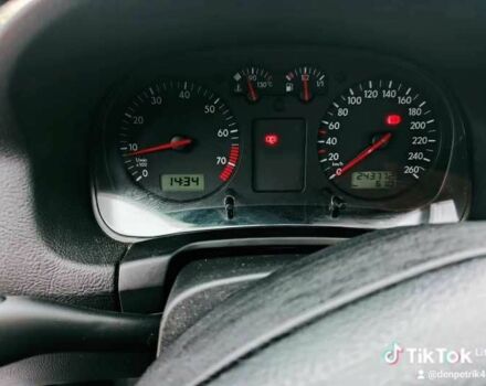 Синій Фольксваген Гольф, об'ємом двигуна 1.6 л та пробігом 243 тис. км за 4200 $, фото 10 на Automoto.ua