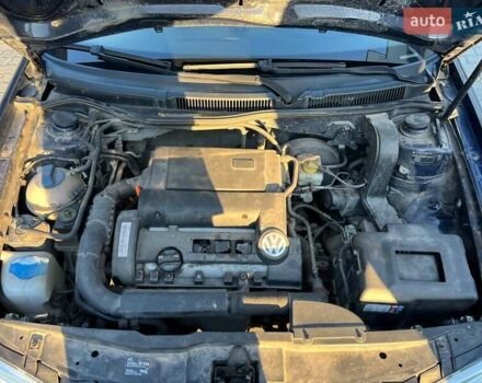 Синий Фольксваген Гольф, объемом двигателя 1.4 л и пробегом 226 тыс. км за 4200 $, фото 10 на Automoto.ua