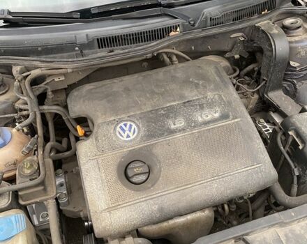 Синий Фольксваген Гольф, объемом двигателя 1.6 л и пробегом 323 тыс. км за 4550 $, фото 8 на Automoto.ua