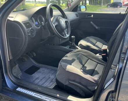 Синий Фольксваген Гольф, объемом двигателя 1.6 л и пробегом 275 тыс. км за 4799 $, фото 17 на Automoto.ua