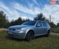 Синий Фольксваген Гольф, объемом двигателя 1.6 л и пробегом 260 тыс. км за 5000 $, фото 1 на Automoto.ua