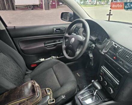 Синій Фольксваген Гольф, об'ємом двигуна 1.6 л та пробігом 286 тис. км за 4900 $, фото 1 на Automoto.ua