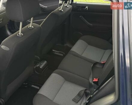 Синий Фольксваген Гольф, объемом двигателя 1.39 л и пробегом 157 тыс. км за 4300 $, фото 19 на Automoto.ua