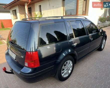 Синий Фольксваген Гольф, объемом двигателя 1.6 л и пробегом 215 тыс. км за 5500 $, фото 5 на Automoto.ua