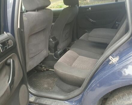 Синий Фольксваген Гольф, объемом двигателя 1.6 л и пробегом 250 тыс. км за 1850 $, фото 8 на Automoto.ua