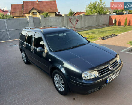 Синий Фольксваген Гольф, объемом двигателя 1.6 л и пробегом 215 тыс. км за 5500 $, фото 2 на Automoto.ua
