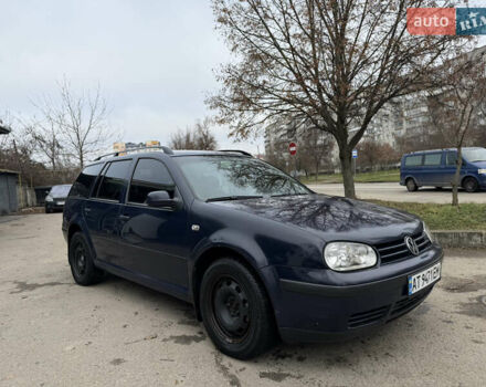 Синий Фольксваген Гольф, объемом двигателя 1.6 л и пробегом 292 тыс. км за 3200 $, фото 3 на Automoto.ua