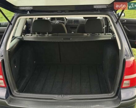 Синий Фольксваген Гольф, объемом двигателя 1.39 л и пробегом 157 тыс. км за 4300 $, фото 20 на Automoto.ua