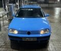 Синий Фольксваген Гольф, объемом двигателя 2 л и пробегом 150 тыс. км за 1999 $, фото 1 на Automoto.ua