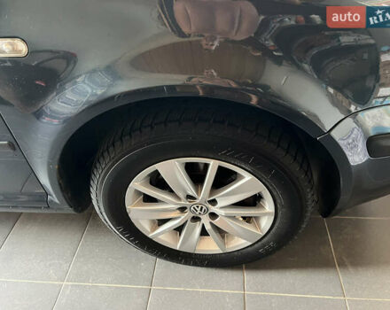 Синий Фольксваген Гольф, объемом двигателя 1.6 л и пробегом 215 тыс. км за 5500 $, фото 18 на Automoto.ua