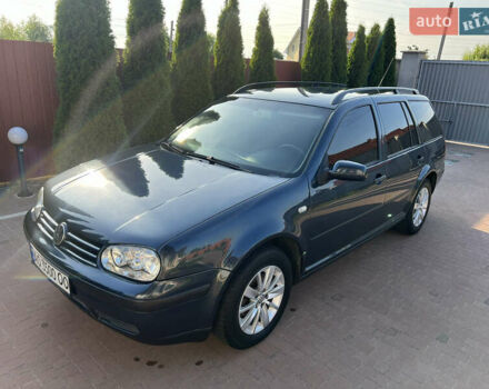 Синий Фольксваген Гольф, объемом двигателя 1.6 л и пробегом 215 тыс. км за 5500 $, фото 3 на Automoto.ua