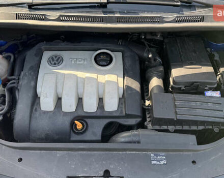 Синий Фольксваген Гольф, объемом двигателя 1.9 л и пробегом 306 тыс. км за 5300 $, фото 12 на Automoto.ua