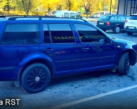 Синий Фольксваген Гольф, объемом двигателя 1.4 л и пробегом 272 тыс. км за 4200 $, фото 6 на Automoto.ua