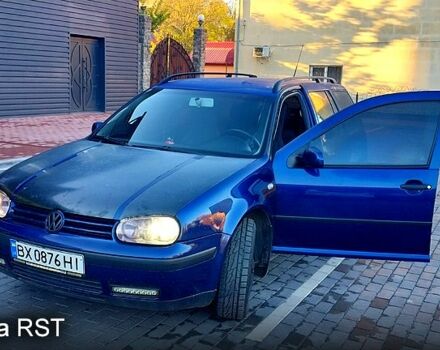 Синий Фольксваген Гольф, объемом двигателя 1.4 л и пробегом 272 тыс. км за 4200 $, фото 2 на Automoto.ua