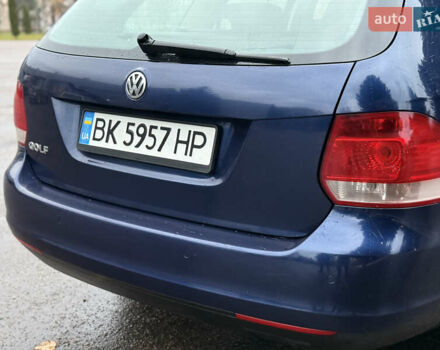 Синий Фольксваген Гольф, объемом двигателя 1.6 л и пробегом 318 тыс. км за 5150 $, фото 27 на Automoto.ua
