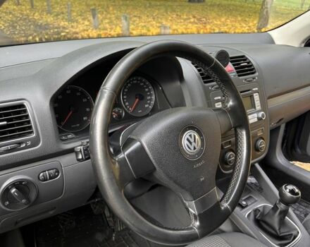 Синий Фольксваген Гольф, объемом двигателя 1.6 л и пробегом 272 тыс. км за 6200 $, фото 4 на Automoto.ua