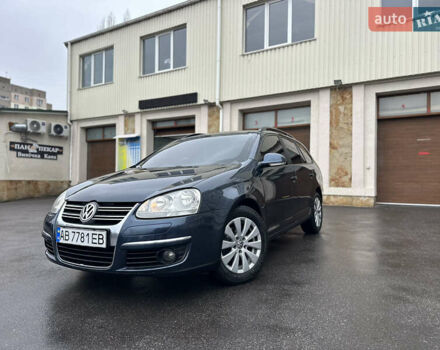 Синий Фольксваген Гольф, объемом двигателя 1.9 л и пробегом 233 тыс. км за 6399 $, фото 2 на Automoto.ua