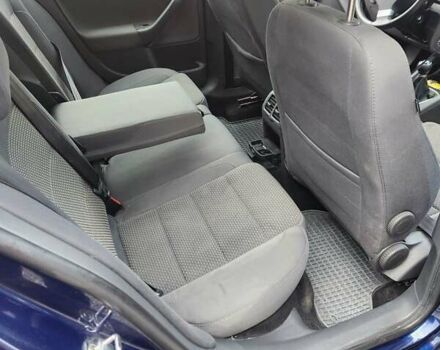 Синий Фольксваген Гольф, объемом двигателя 1.4 л и пробегом 193 тыс. км за 5600 $, фото 22 на Automoto.ua