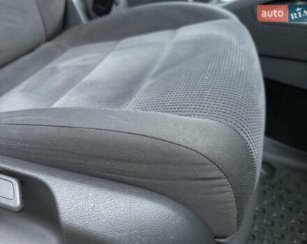 Синий Фольксваген Гольф, объемом двигателя 1.6 л и пробегом 318 тыс. км за 5150 $, фото 60 на Automoto.ua