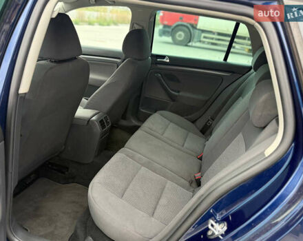 Синій Фольксваген Гольф, об'ємом двигуна 1.6 л та пробігом 218 тис. км за 5799 $, фото 11 на Automoto.ua