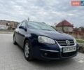 Синий Фольксваген Гольф, объемом двигателя 1.9 л и пробегом 284 тыс. км за 5500 $, фото 2 на Automoto.ua