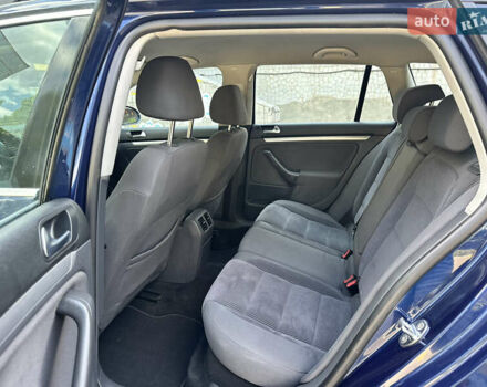 Синий Фольксваген Гольф, объемом двигателя 1.9 л и пробегом 264 тыс. км за 6500 $, фото 12 на Automoto.ua