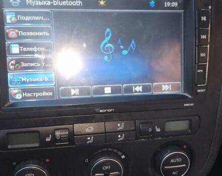 Синий Фольксваген Гольф, объемом двигателя 1.4 л и пробегом 193 тыс. км за 5600 $, фото 2 на Automoto.ua