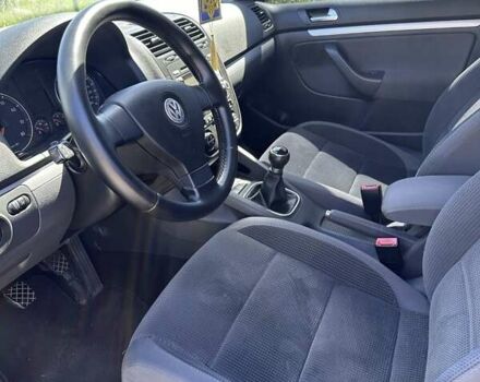 Синий Фольксваген Гольф, объемом двигателя 1.39 л и пробегом 230 тыс. км за 5500 $, фото 6 на Automoto.ua