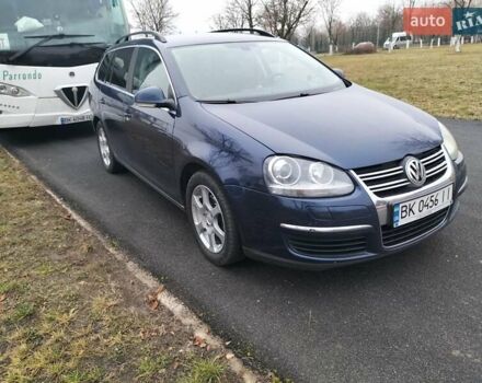 Синий Фольксваген Гольф, объемом двигателя 1.39 л и пробегом 250 тыс. км за 5999 $, фото 6 на Automoto.ua