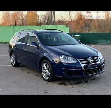 Синий Фольксваген Гольф, объемом двигателя 1.39 л и пробегом 250 тыс. км за 5999 $, фото 1 на Automoto.ua