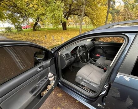 Синий Фольксваген Гольф, объемом двигателя 1.6 л и пробегом 272 тыс. км за 6200 $, фото 5 на Automoto.ua