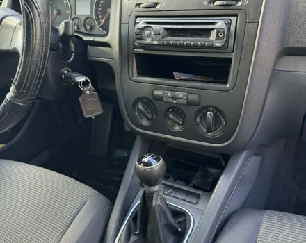 Синий Фольксваген Гольф, объемом двигателя 1.9 л и пробегом 348 тыс. км за 6500 $, фото 6 на Automoto.ua